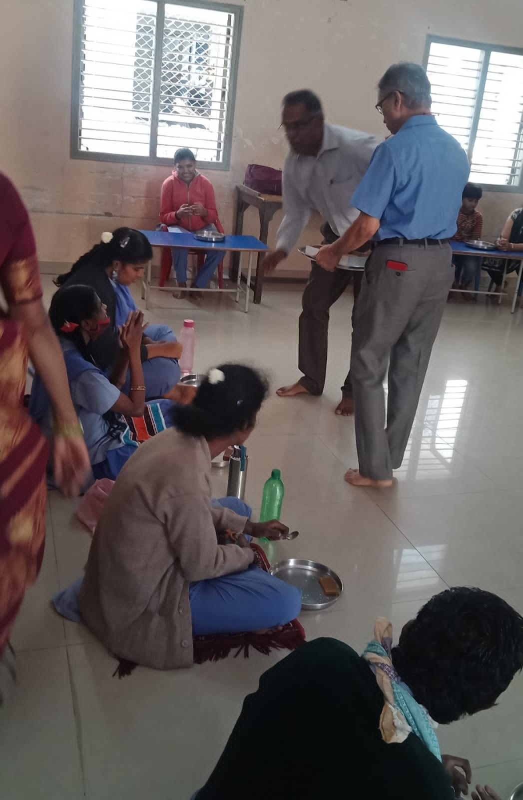 Midday meals organized for differently abled children at Nachiketa Manovikas Kendra Vijay Nagar for two days.